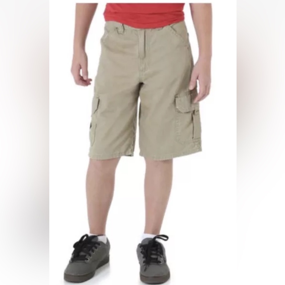 Wranglers Boys Classic Cargo Shorts w/ Adjustable Waistband Desert Brown…
